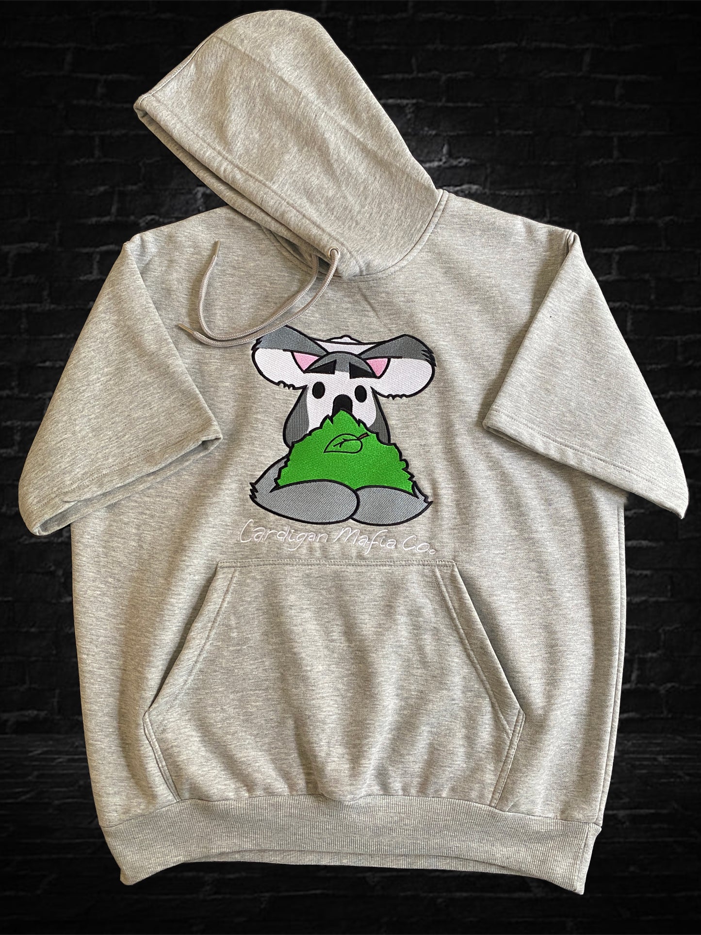"Desi" (koala) Logo Short Sleeve Hoodie (Gray)